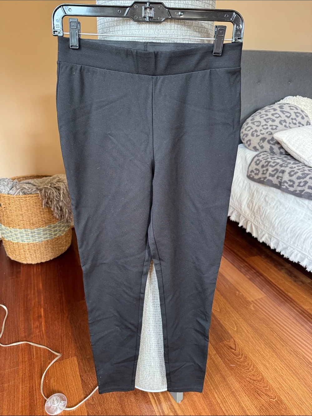 Halogen Black Ponte Leggings with Tapered Ankle